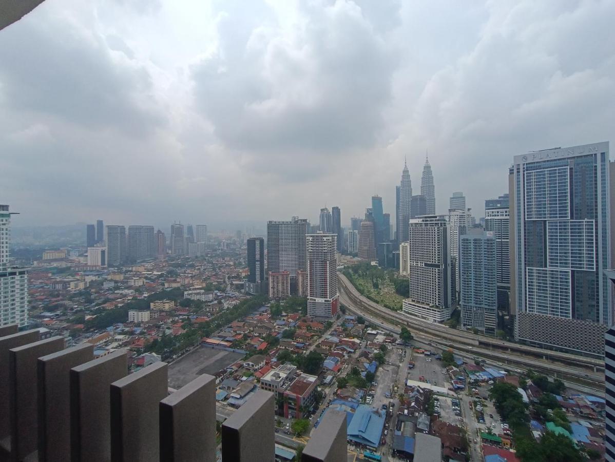 Cl 27A Insta Klcc View & Infinity Pool View Apartamento Kuala Lumpur Exterior foto